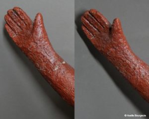 Meilleur / qualifié / travail de qualité /travail d’excellence /Restaurateur / Restauratrice / Artisan d’art /expert / spécialiste en restauration /réparation / nettoyage / dérestauration : restitution / comblement / bouchage / collage d'une céramique /céramiste / pour un vase / assiette /pot / plat / carreau / sculpture / verre / émail / biscuit / porcelaine / faïence / porcelaine / terre cuite / terre crue / céramique archéologique / grès cérame en atelier à Paris /Paris centre /Lille / Marcq-en-Barœul / Nord /Hauts-de-France / France Axelle Bourgeois, proantic, Louvre, Musée, musées de France, musée de Sèvres, monuments historiques, collections publiques, patrimoine français, galeriekevorkian, galerie perrotin, collection de céramiques, Restauration d’une sculpture de lanceuse de balle de Roger Capron en grès cérame